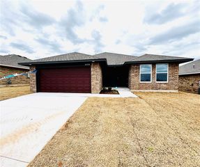 21236 SE 32nd Street, Harrah, OK 73045