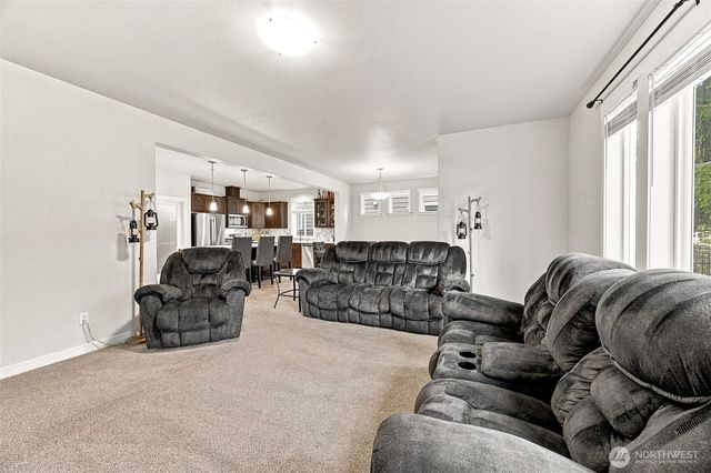8834 Shepard Way NE, Olympia, WA 98516