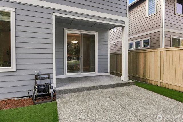 8834 Shepard Way NE, Olympia, WA 98516