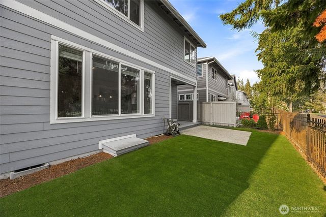 8834 Shepard Way NE, Olympia, WA 98516