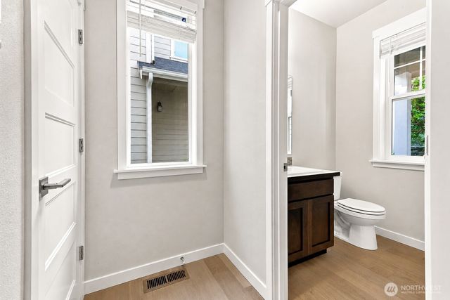 8834 Shepard Way NE, Olympia, WA 98516