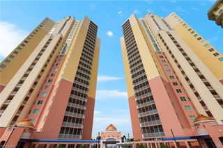 2745 1st ST # 113, Fort Myers, FL 33916