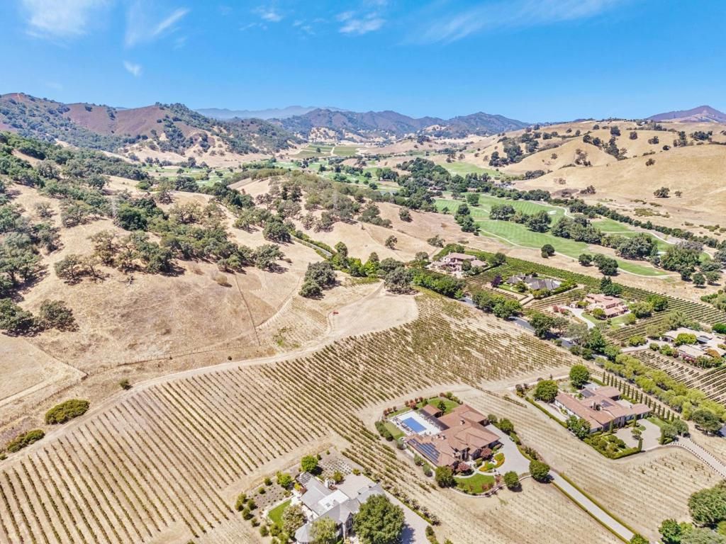 Image 16 of property listing at 1322 Lions Peak Lane, San Martin, CA 95046