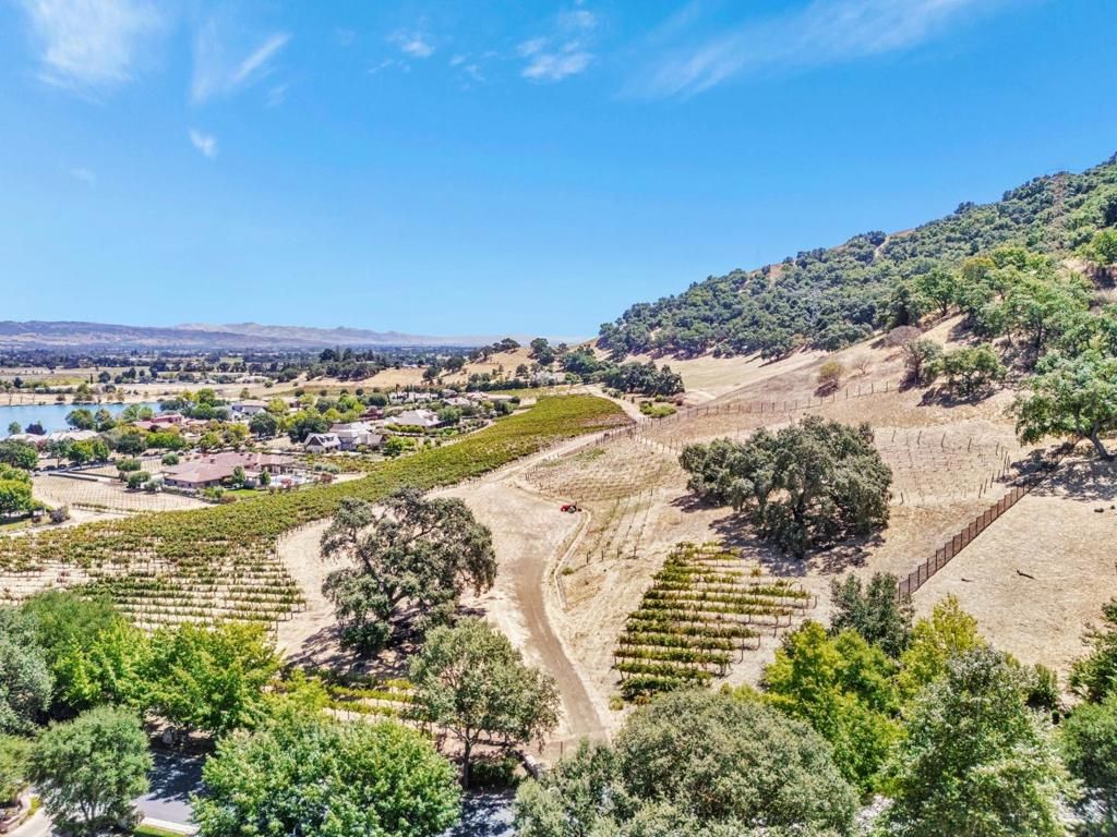 Image 6 of property listing at 1322 Lions Peak Lane, San Martin, CA 95046