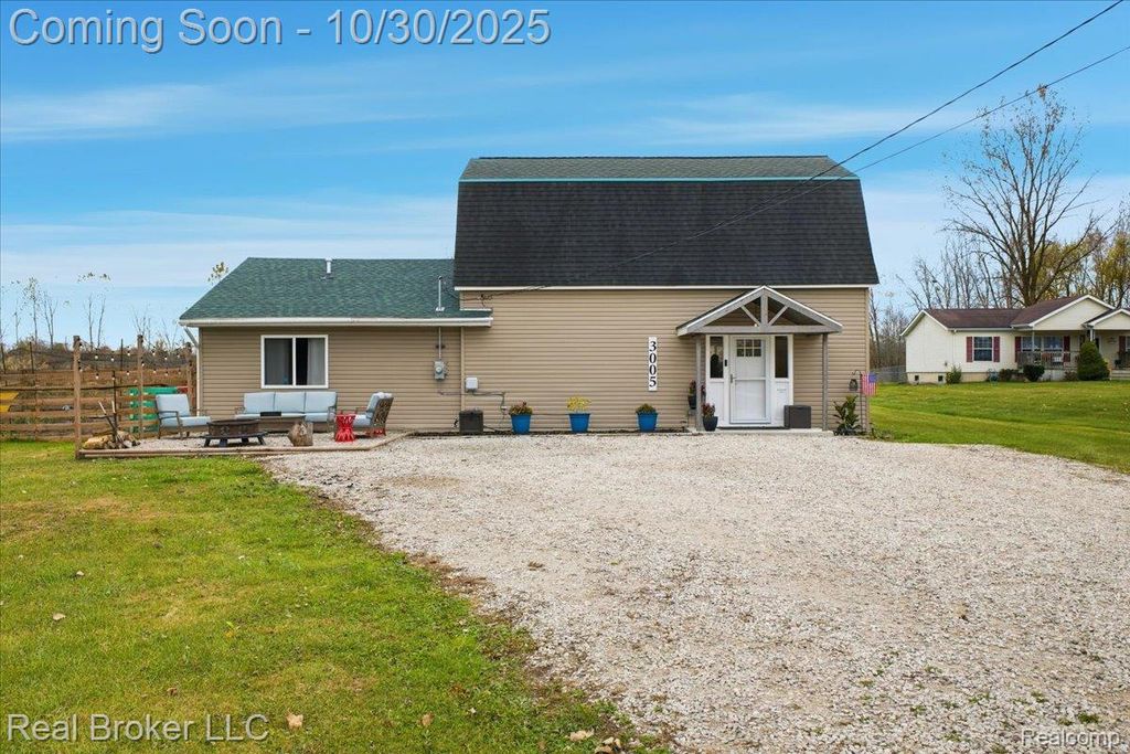 3005 Plank Road, Cottrellville Township, MI 48039