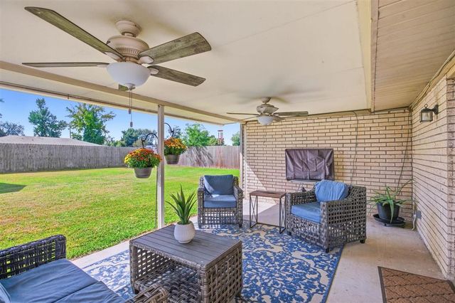 2505 Jayson Street, Sulphur, LA 70663