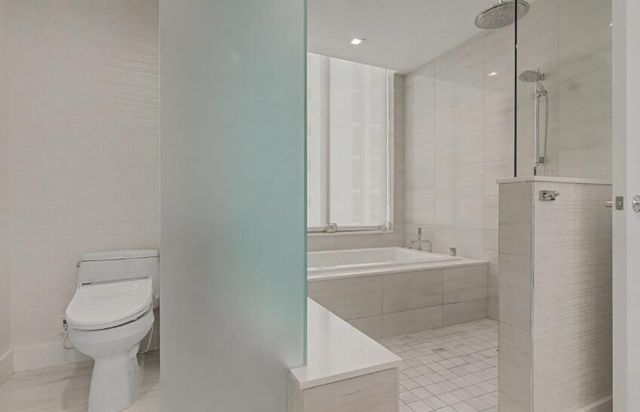 3 Water Club Way 1201, North Palm Beach, FL 33408