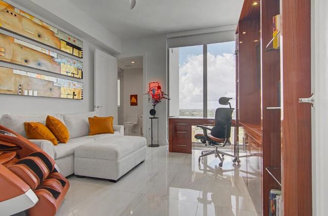 3 Water Club Way 1201, North Palm Beach, FL 33408
