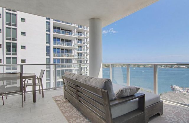 3 Water Club Way 1201, North Palm Beach, FL 33408
