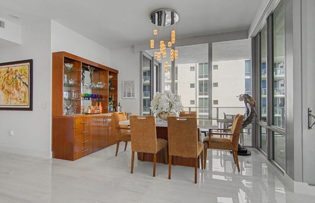 3 Water Club Way 1201, North Palm Beach, FL 33408