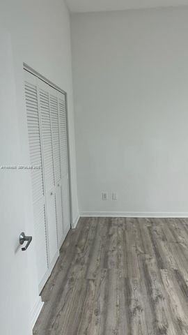 335 S BISCAYNE BL UPH-00, Miami, FL 33131