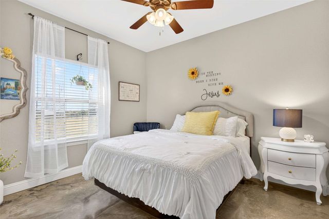 1081 County Road 3591, Paradise, TX 76073