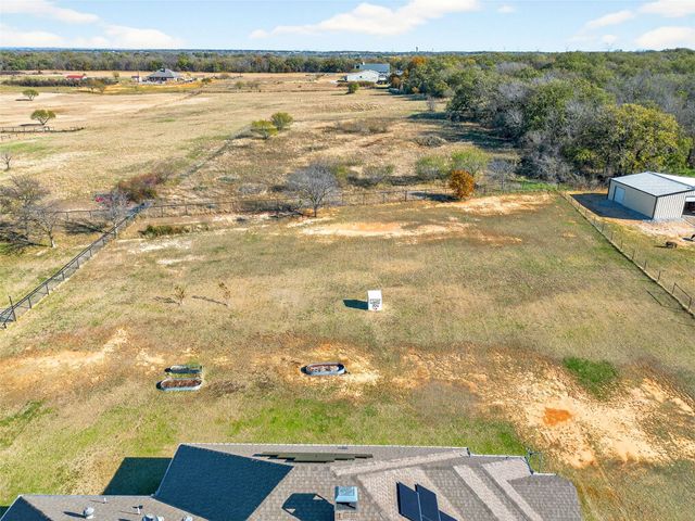 1081 County Road 3591, Paradise, TX 76073