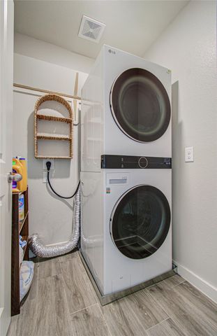 15022 Eagle Feather Court, Houston, TX 77090