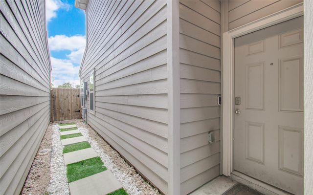 15022 Eagle Feather Court, Houston, TX 77090