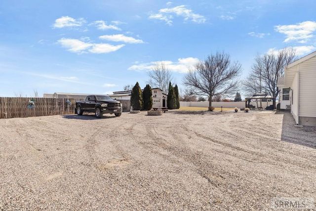 21 N 460 W, Blackfoot, ID 83221