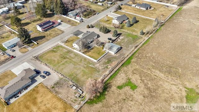 21 N 460 W, Blackfoot, ID 83221