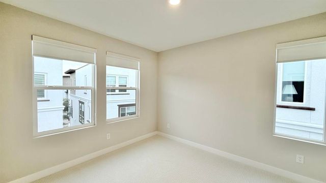 4841 Canyon Vw, San Diego, CA 92117