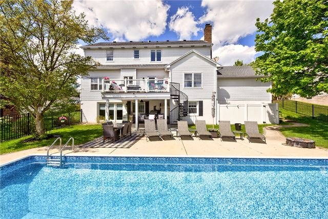 109 Broadmoor Trail, Perinton, NY 14450