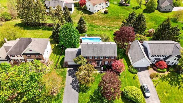 109 Broadmoor Trail, Perinton, NY 14450