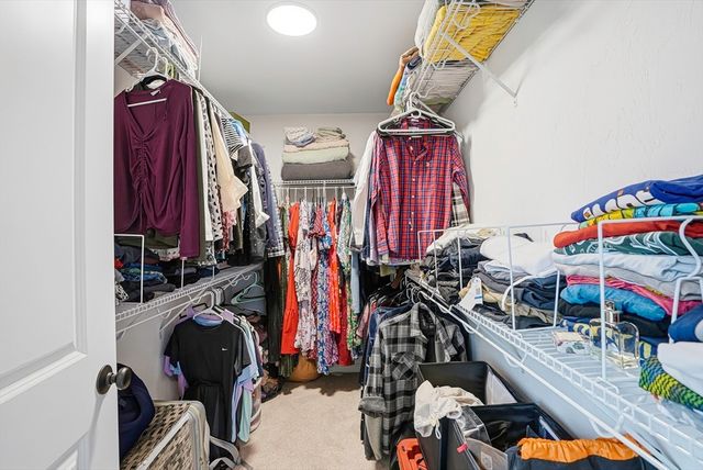 6 Sycamore Way, Medway, MA 02053