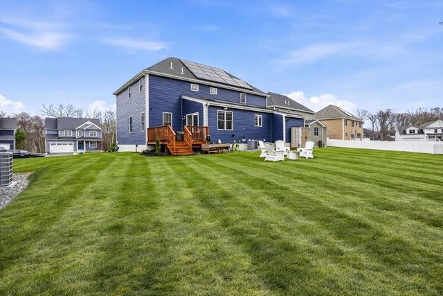 6 Sycamore Way, Medway, MA 02053