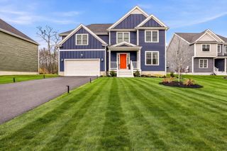 6 Sycamore Way, Medway, MA 02053