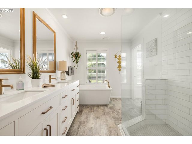 501 Nw 214TH Cir, Ridgefield, WA 98642