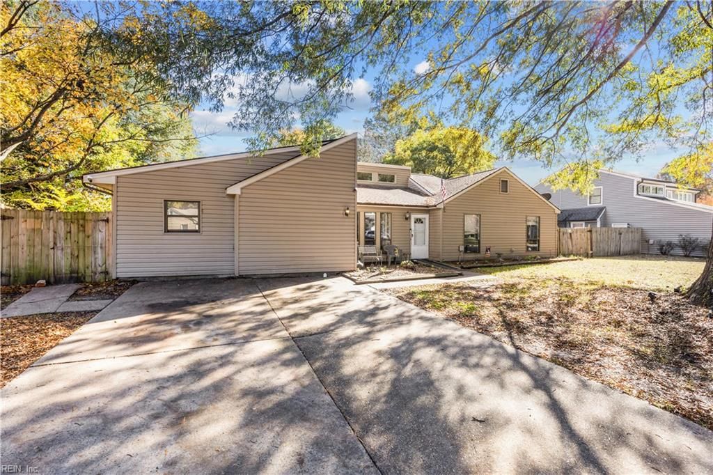 1363 Cypress PL, Chesapeake, VA 23320