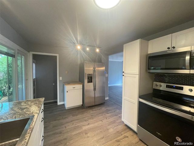 6139 S Adams Dr, Centennial, CO 80121