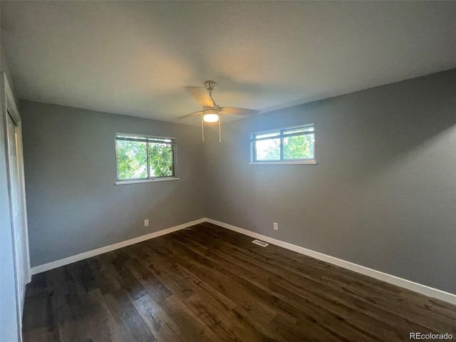 6139 S Adams Dr, Centennial, CO 80121