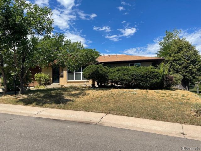 6139 S Adams Dr, Centennial, CO 80121