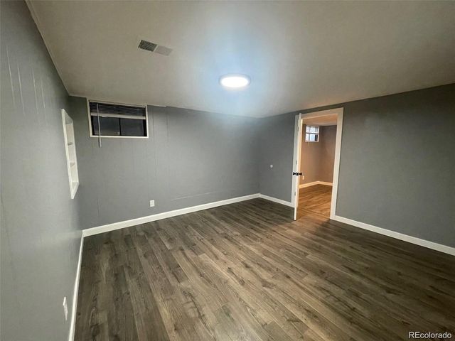 6139 S Adams Dr, Centennial, CO 80121