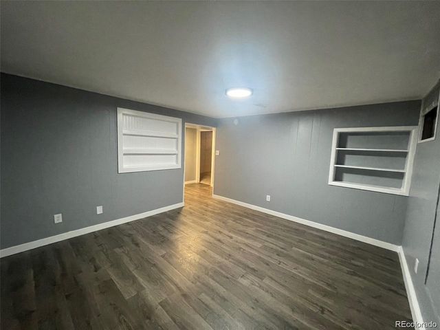 6139 S Adams Dr, Centennial, CO 80121