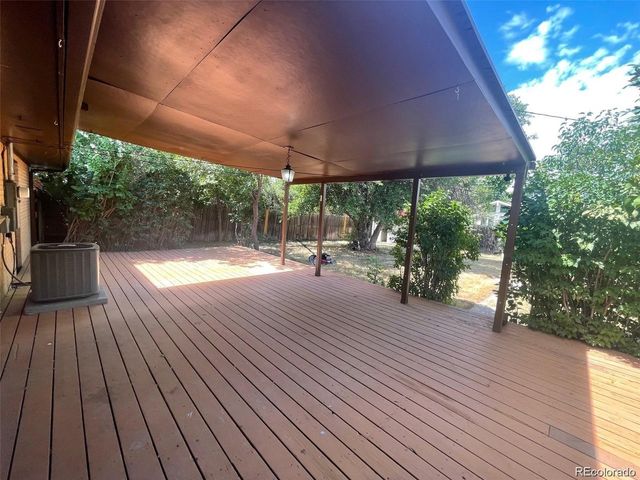 6139 S Adams Dr, Centennial, CO 80121