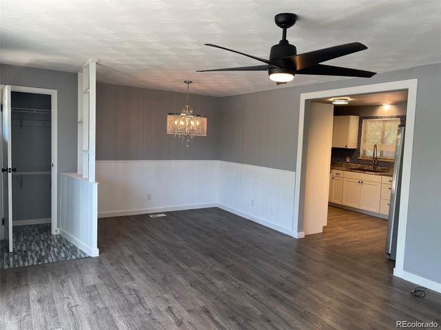 6139 S Adams Dr, Centennial, CO 80121