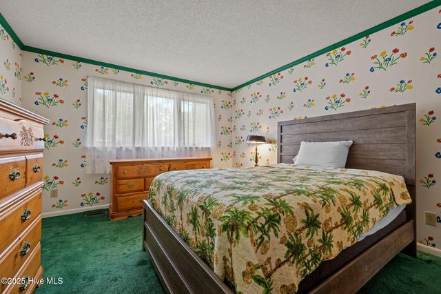 3703 Oxford Court, Morehead City, NC 28557