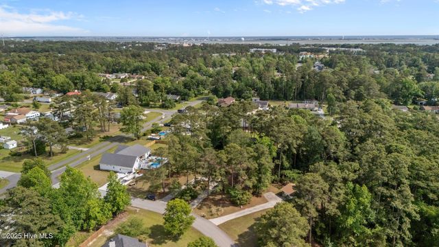 3703 Oxford Court, Morehead City, NC 28557