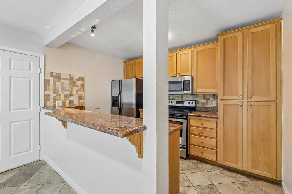 9860 Dale Avenue A3, Spring Valley, CA 91977