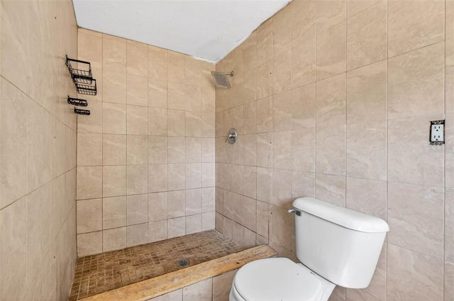 527 JULIE LANE, Brandon, FL 33511