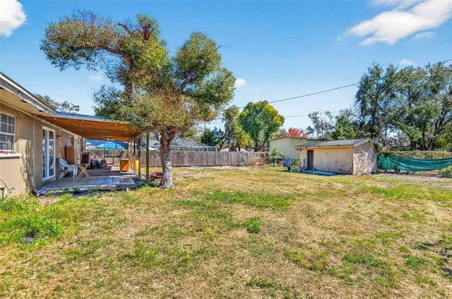 527 JULIE LANE, Brandon, FL 33511