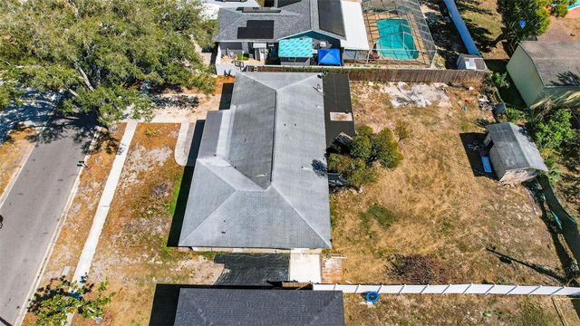 527 JULIE LANE, Brandon, FL 33511