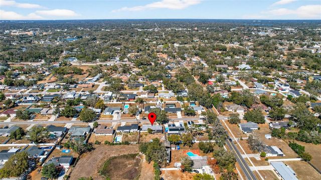 527 JULIE LANE, Brandon, FL 33511