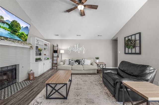 2533 Quail Ridge Drive, Denton, TX 76209