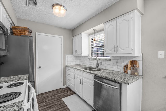 2533 Quail Ridge Drive, Denton, TX 76209