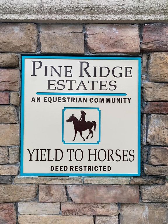 Image 4 of property listing at 6125 N CANYON DRIVE, Beverly Hills, FL 34465