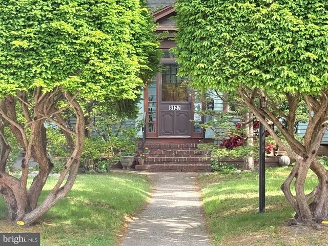 6127 W WALNUT AVE, Pennsauken, NJ 08109