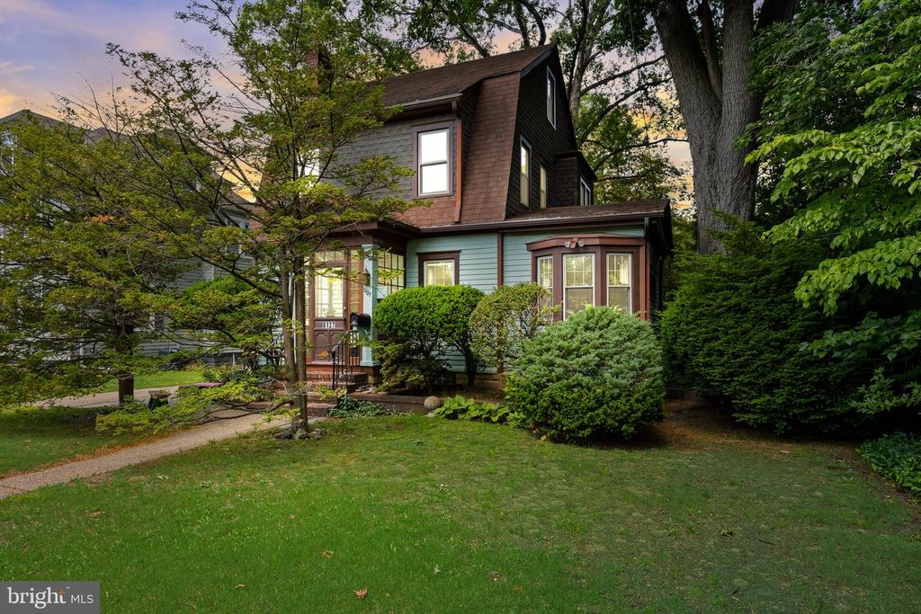 6127 W WALNUT AVE, Pennsauken, NJ 08109