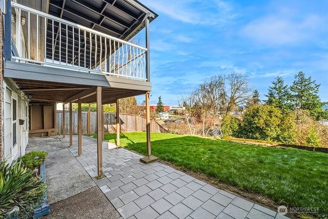 8324 Beacon Avenue S, Seattle, WA 98118