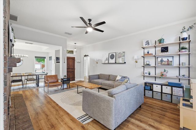 7013 Bernadine Drive, Watauga, TX 76148
